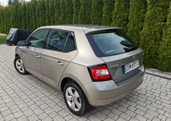 Skoda Fabia cena 51000 przebieg: 22600, rok produkcji 2017 z Świebodzice małe 46